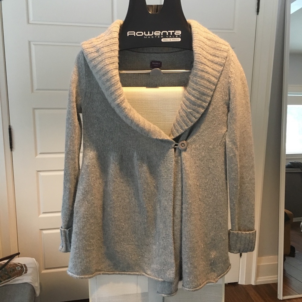 Preloved Aritzia wrap sweater